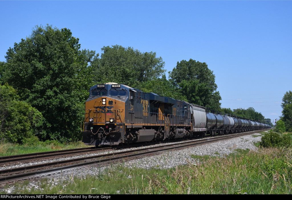 CSX 943